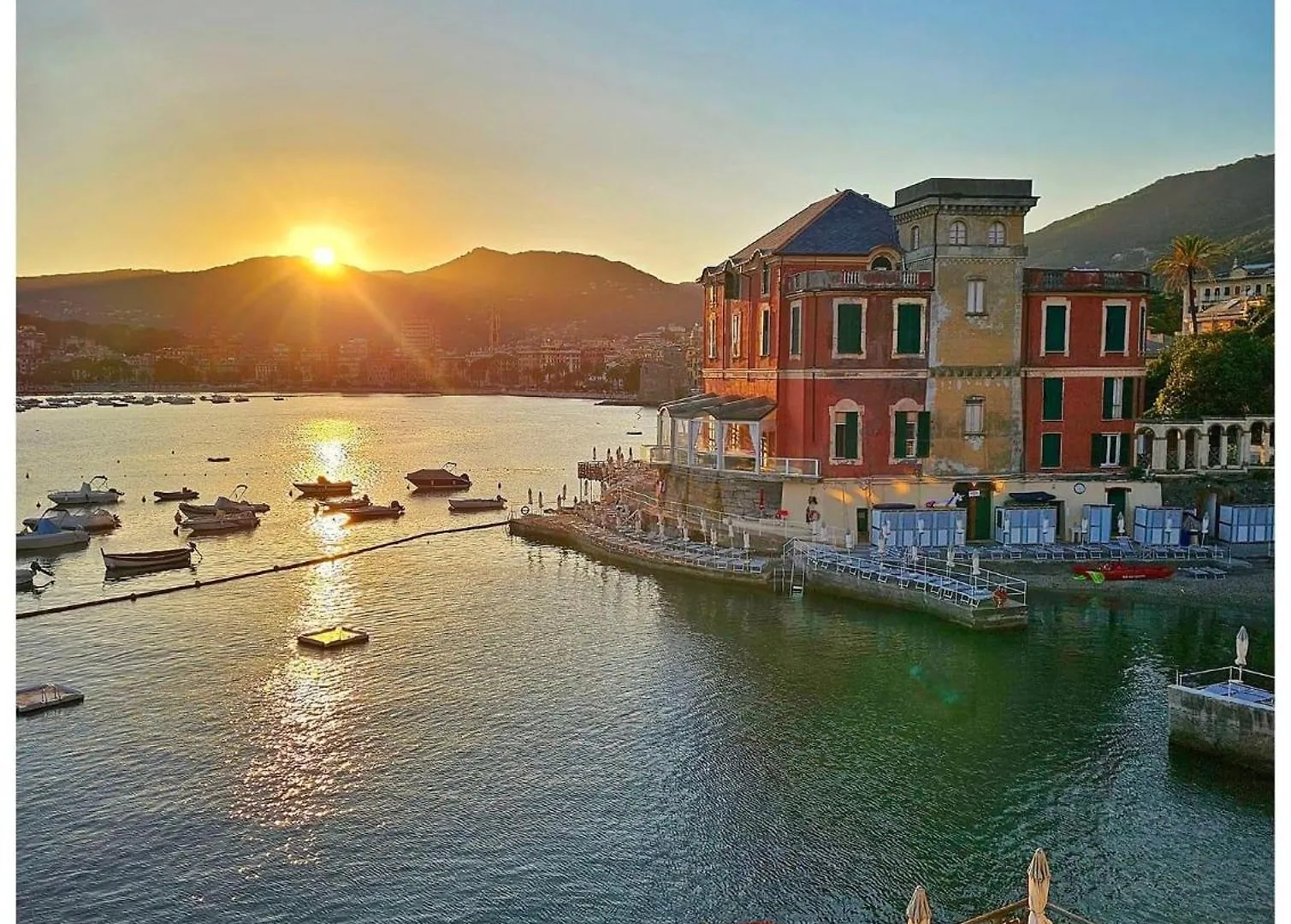 Italian Riviera Apartment ラッパロ