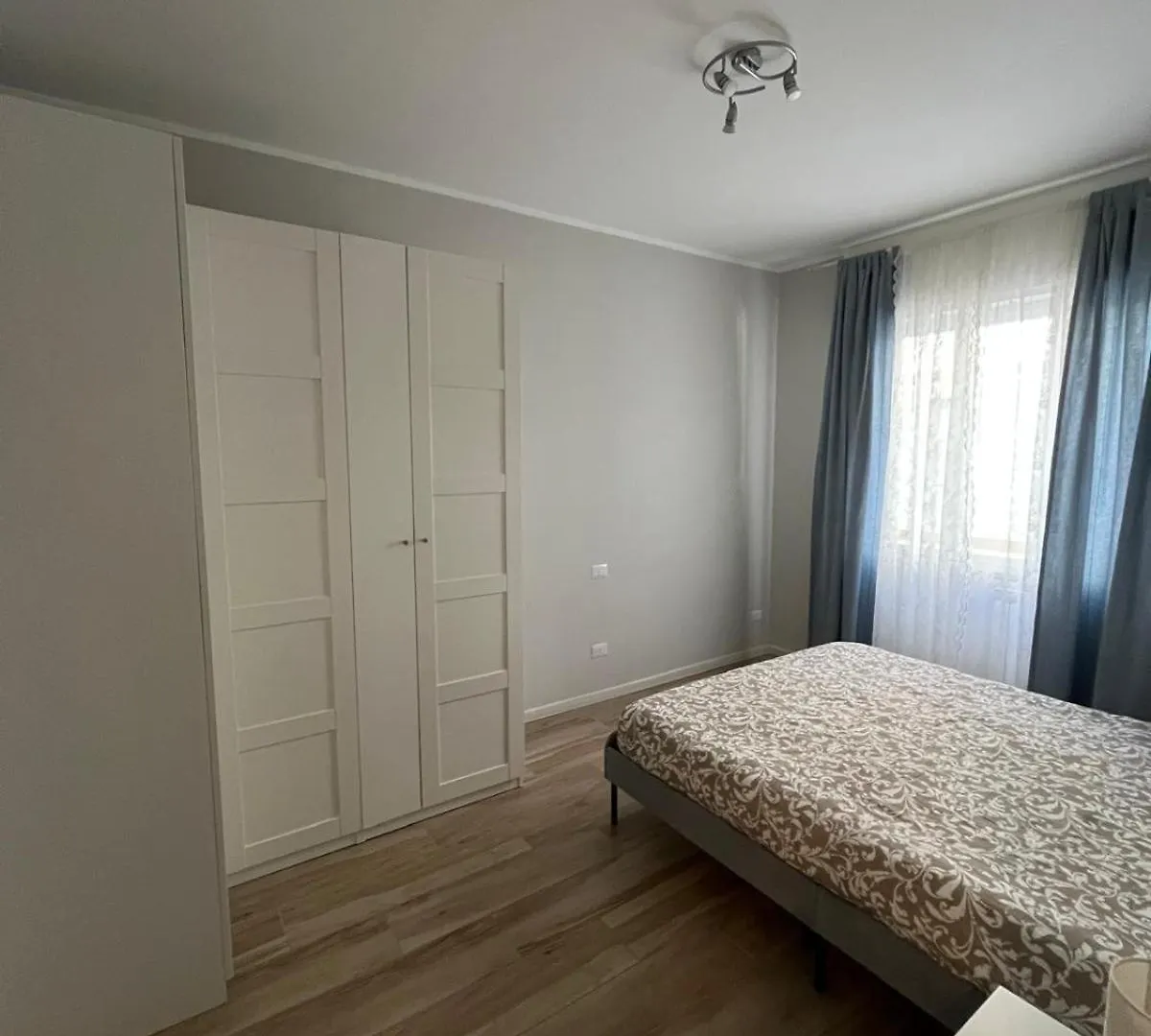 Italian Riviera Apartment ラッパロ